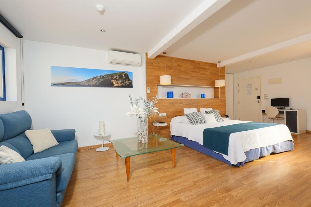 Hotel Fetiche Alojamiento Con Encanto Benidorm Ngoại thất bức ảnh