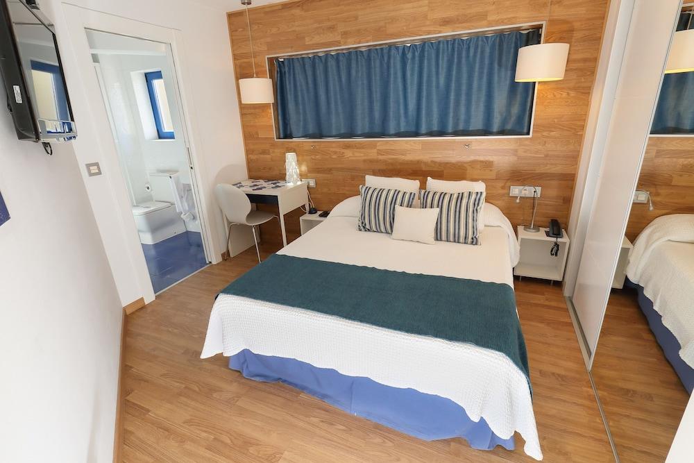 Hotel Fetiche Alojamiento Con Encanto Benidorm Ngoại thất bức ảnh