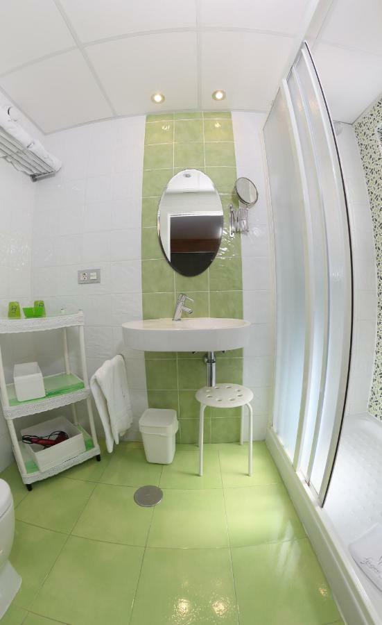 Hotel Fetiche Alojamiento Con Encanto Benidorm Ngoại thất bức ảnh
