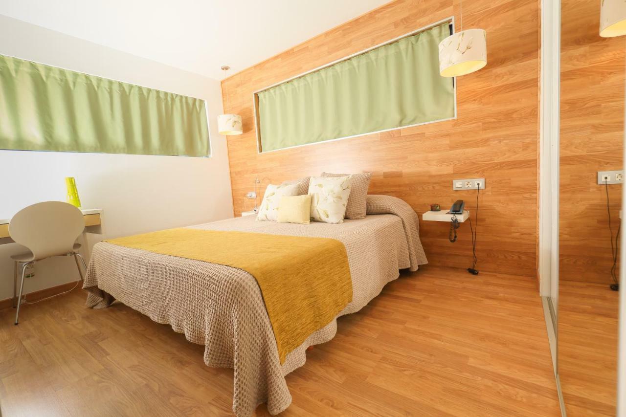 Hotel Fetiche Alojamiento Con Encanto Benidorm Ngoại thất bức ảnh